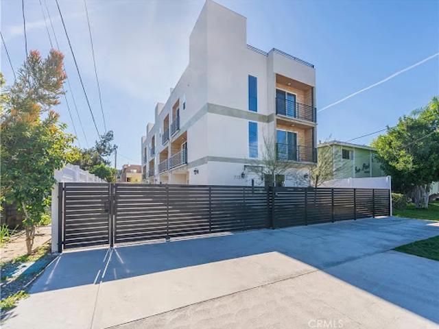 House for sale in Canoga Park, California
