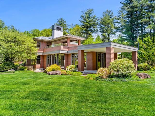 House for sale in Boylston, Massachusetts