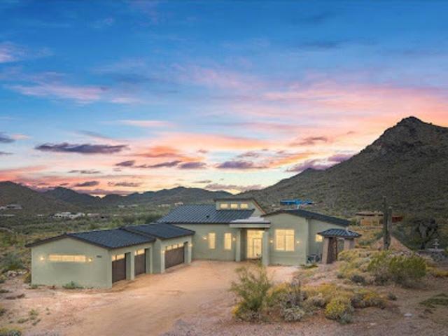 House for sale in Cave Creek, Arizona