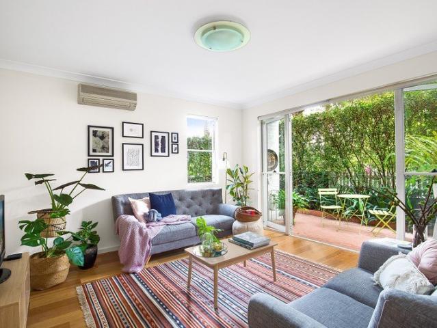 Townhouse for rent in Upper North Shore, Sydney