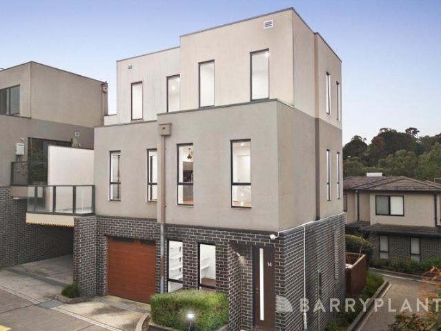 Townhouse for sale in Camerons Creek, Victoria