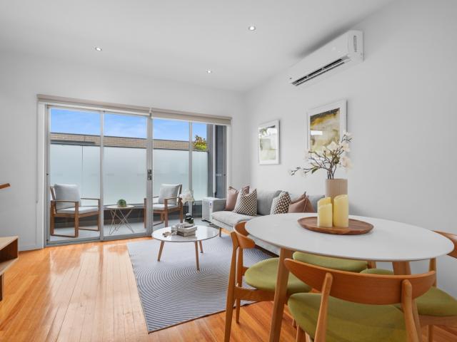 Townhouse for sale in Camerons Creek, Victoria