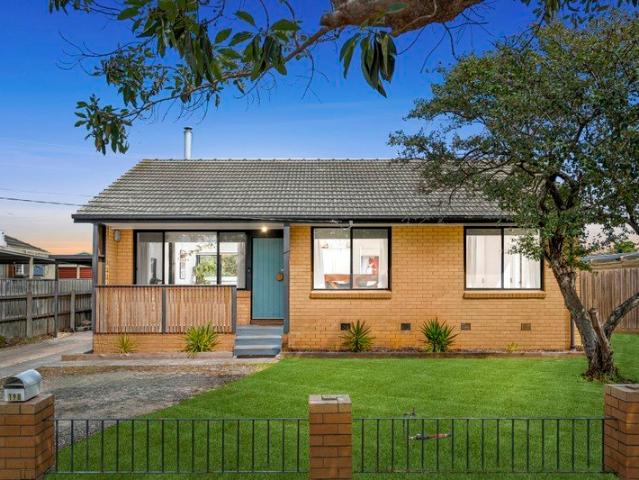 House for sale in Breakwater, Geelong