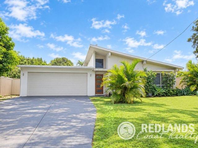 House for sale in Russell Island, Greater Brisbane