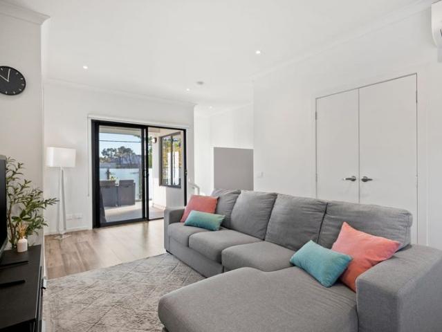 Townhouse for rent in Camerons Creek, Victoria