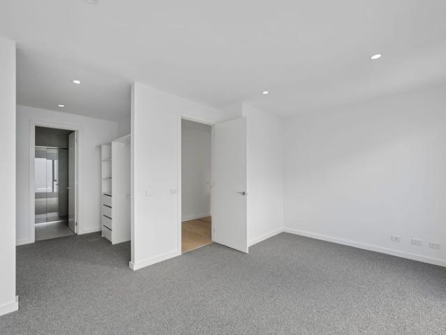 Townhouse for rent in Camerons Creek, Victoria