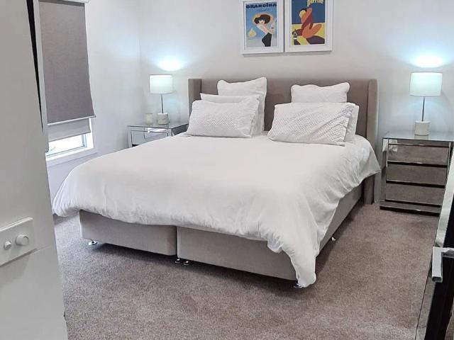 House for rent in Brooklyn, Victoria