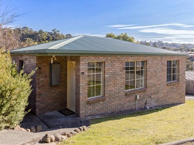 Apartment for sale in Lenah Valley