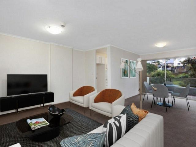 Apartment for rent in Lower North Shore, Sydney