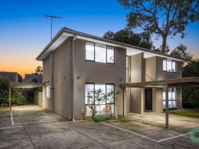 Townhouse for rent in Mitcham, Melbourne