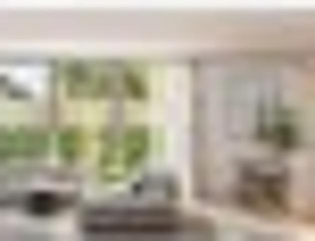 Townhouse for sale in Chaslands, Canterbury