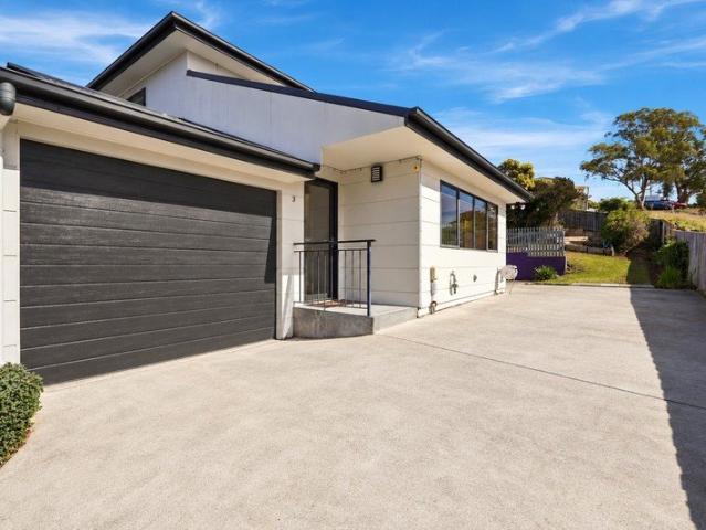 House for sale in Glenorchy, Hobart