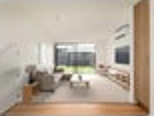 Townhouse for sale in Heathcote, Canterbury