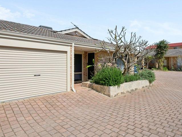 Villa for sale in Willagee, Western Australia