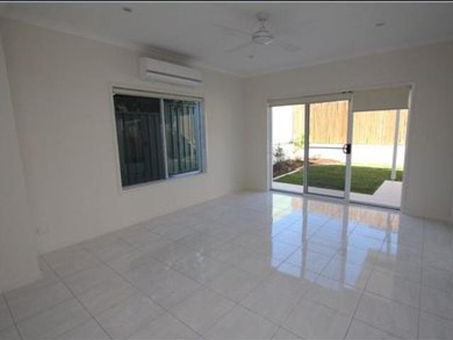 Townhouse for rent in Toombul, Queensland