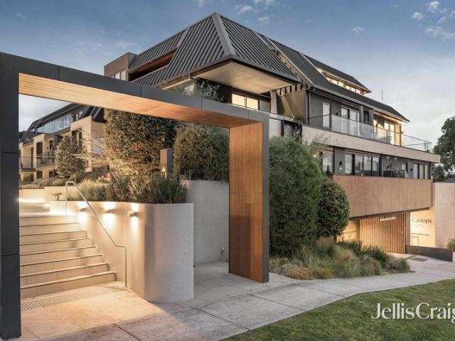Apartment for sale in Eltham, Melbourne