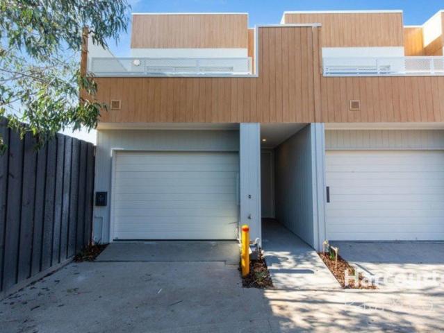 Townhouse for sale in Camerons Creek, Victoria