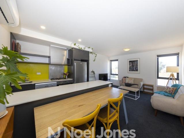 Townhouse for rent in Camerons Creek, Victoria