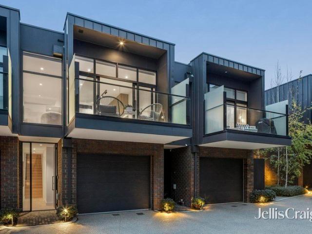Townhouse for sale in Camerons Creek, Victoria