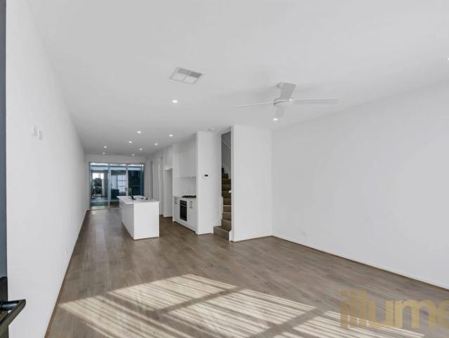 Townhouse for rent in Horseshoe Creek, South Australia