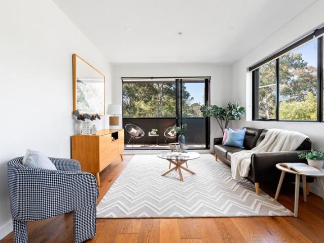 Apartment for sale in Glen Iris, Melbourne