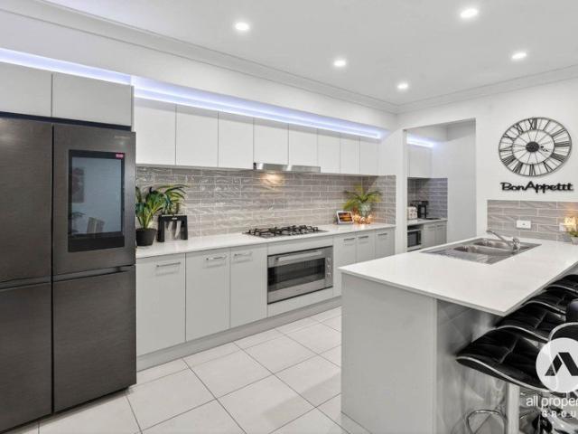 House for sale in Gleneagle, Queensland