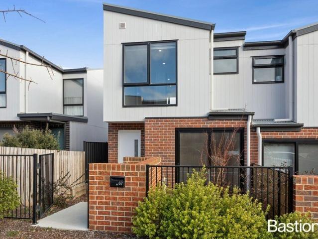 Townhouse for sale in Queanbeyan, New South Wales