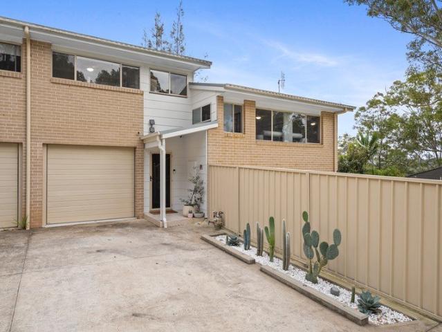 Townhouse for sale in Watanobbi, New South Wales
