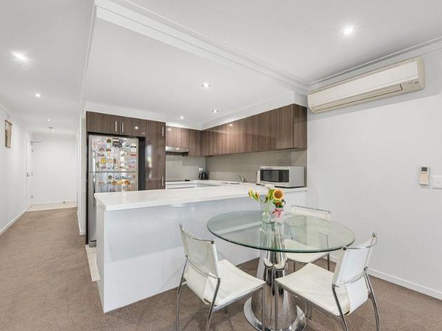 Apartment for sale in Milton