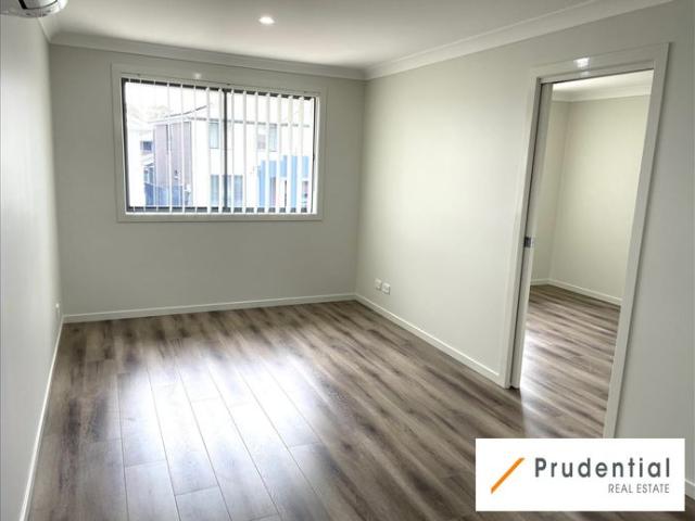 House for rent in Edmondson Park, Sydney