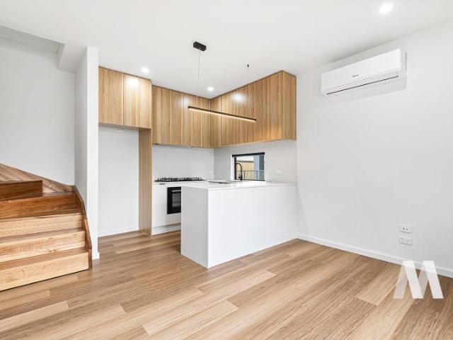 Townhouse for rent in Camerons Creek, Victoria