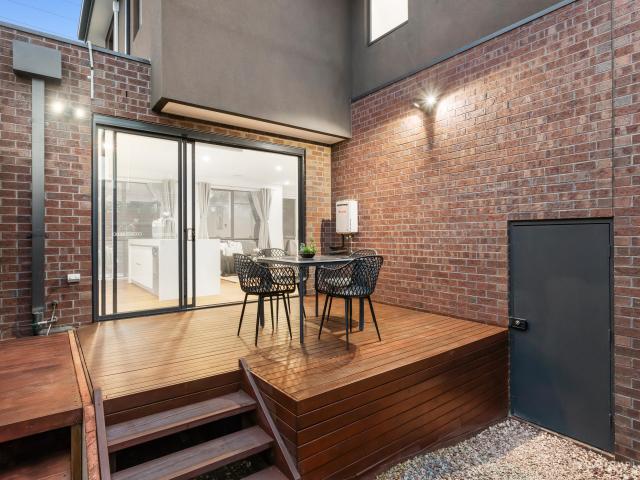 Townhouse for sale in Camerons Creek, Victoria