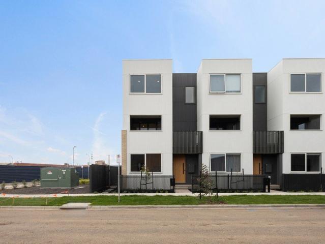 Townhouse for rent in Camerons Creek, Victoria