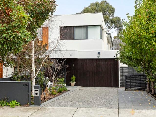 Townhouse for sale in Camerons Creek, Victoria
