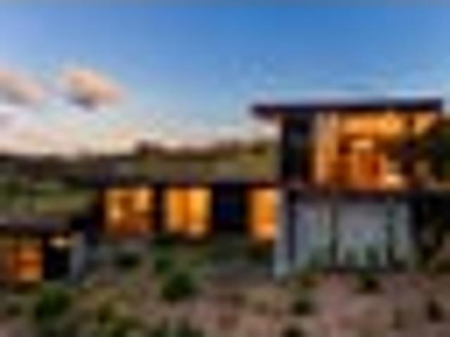 House for sale in East Tamaki Heights, Auckland