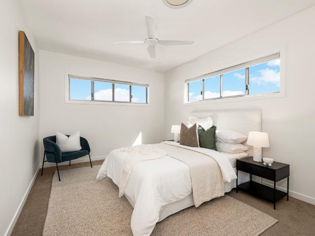 Townhouse for sale in Camp Hill, Greater Brisbane