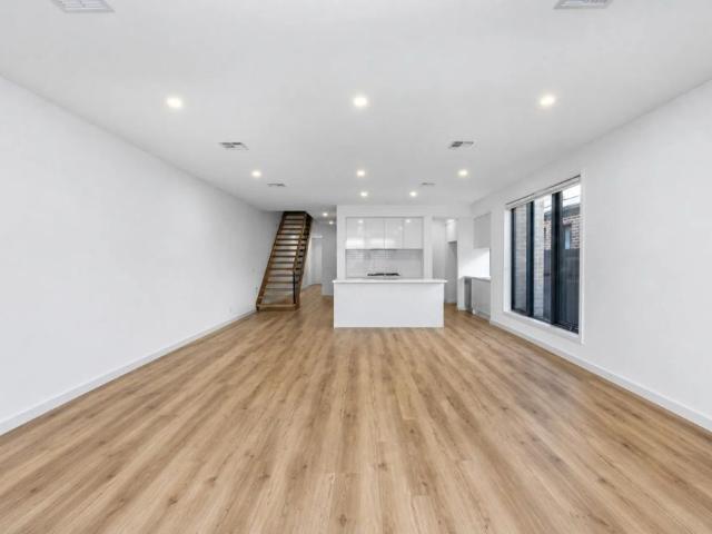 Townhouse for rent in Camerons Creek, Victoria