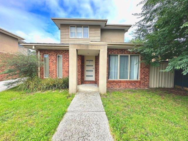 Townhouse for rent in Heidelberg West, Melbourne