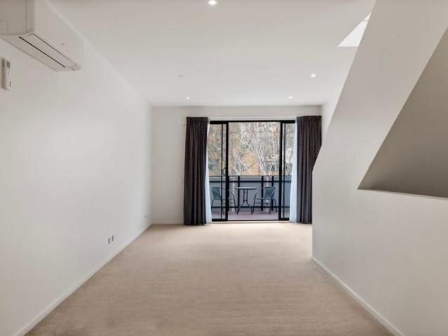 Townhouse for rent in Camerons Creek, Victoria