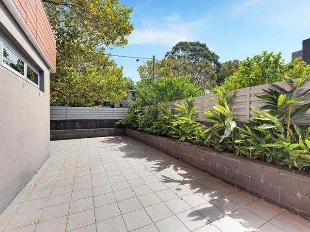 Apartment for rent in Lower North Shore, Sydney