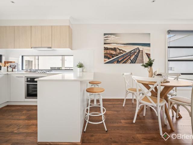 Townhouse for sale in Camerons Creek, Victoria