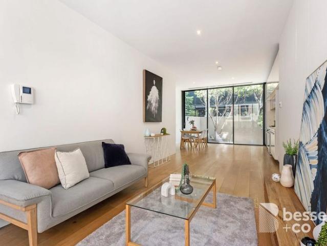 Townhouse for rent in South Yarra, Melbourne