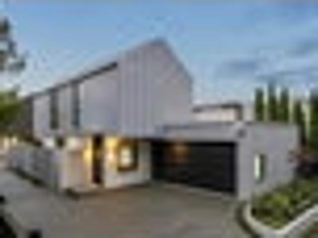 Townhouse for sale in Merivale, Canterbury