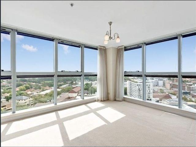 Apartment for rent in Lower North Shore, Sydney
