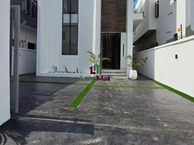 Property for sale in Eti Osa, Abuja