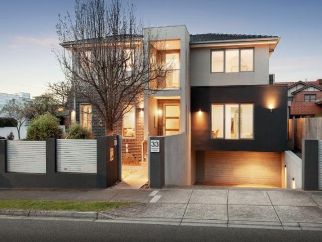 House for sale in Caulfield North, Melbourne