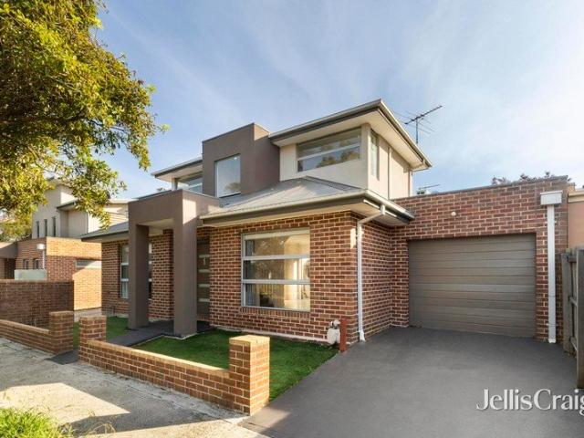 Townhouse for sale in Camerons Creek, Victoria