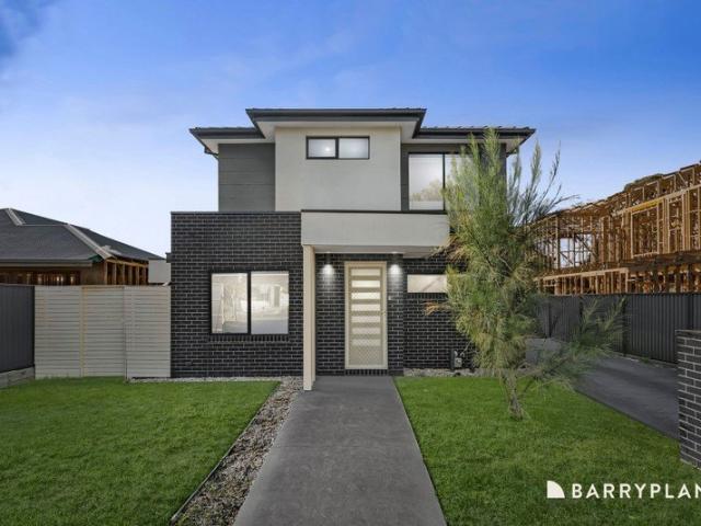 Townhouse for sale in Camerons Creek, Victoria