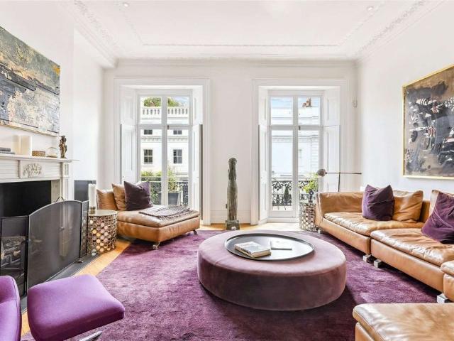 House for rent in Chelsea, Cat Hill