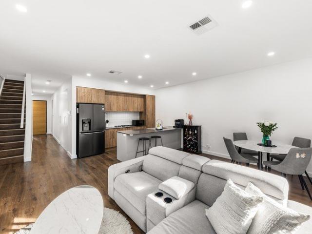 Townhouse for sale in Horseshoe Creek, South Australia